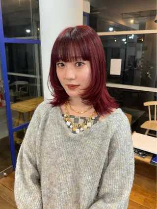 ミディアム カラー 磯　亜由香 🌷ブリーチのヘアスタイル