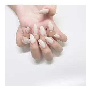 ネイル Toujours nail所属・Toujours / nijinaのネイルデザイン