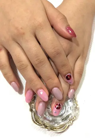 ネイル Eye アイのネイルデザイン