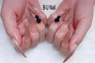 ネイル B.U長さだし専門 モデル様募集中のネイルデザイン