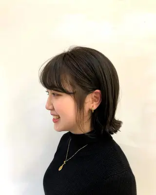 ミディアム 大人上品な ハイライト🪄イワヤのヘアスタイル