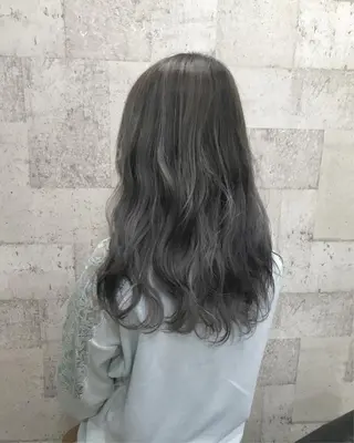 セミロング カラー インナーカラー/天神 ブリーチ/吉田のヘアスタイル