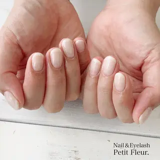 ネイル Petit Fleur所属・青柳 亜梨奈のマツエク・マツパデザイン