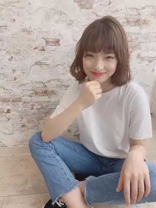 ショート カラー 當間 大知のヘアスタイル