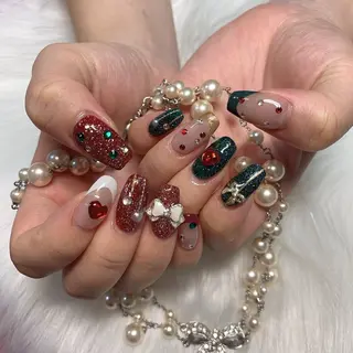 ネイル 💅ネイルハウス🏡 🎀TOMO🎀のネイルデザイン