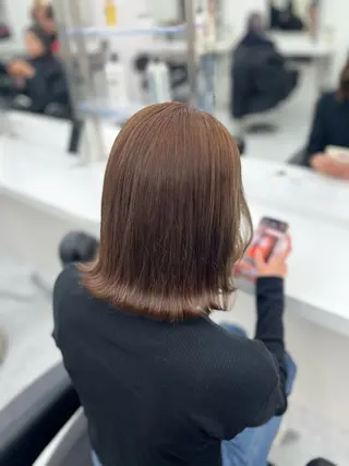 ミディアム カラー ヘアアレンジ 艶髪ハイトーン🫧 Kurehaのヘアスタイル