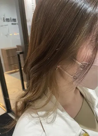 ロング カラー 守川 七海のヘアスタイル
