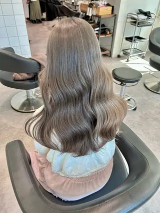 ロング カラー ヘアアレンジ トレンドモテカラー 🩷色落ちまで可愛くのヘアスタイル