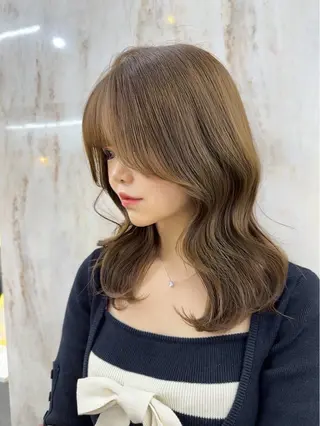 ミディアム 🎀ikuno🎀 Lovis 🫧艶髪のヘアスタイル