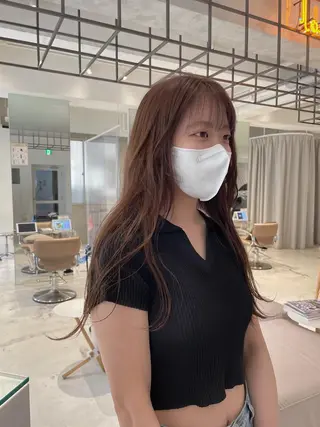 ミディアム カラー 髙橋一哉　ブリーチ/ ベージュカラーのヘアスタイル