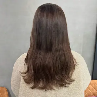 セミロング カラー 🫧オリーブ/赤み消 し/暗髪🫧野本麗奈のヘアスタイル