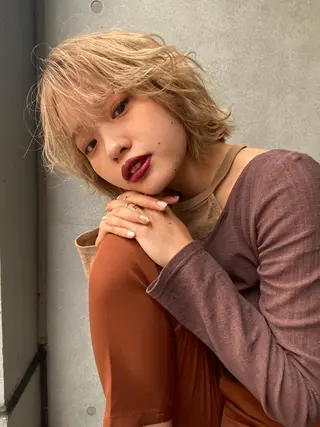 ミディアム 角岡 真帆のヘアスタイル