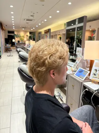 ショート カラー メンズ Rin♡⸝⸝ うる艶カラー✧︎*。のヘアスタイル