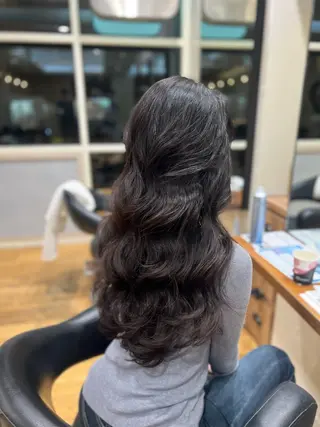 ロング ワンホンパーマ/ 菜月のヘアスタイル