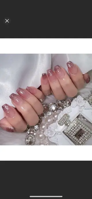 ネイル MADIA 錦糸町店所属・MADIA EMIのネイルデザイン