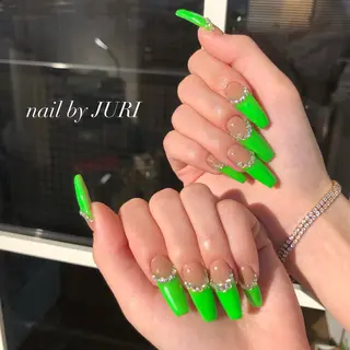 ネイル NEO Beauty Salon所属・𝐍𝐄𝐎 𝐉𝐔𝐑𝐈のネイルデザイン