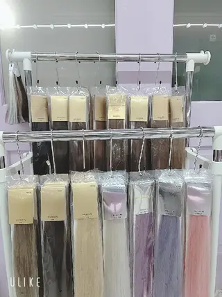 ロング カラー LUXBE GALLERY なんば駅前店所属・ラックスビーギャラリ ー AKICOのヘアスタイル