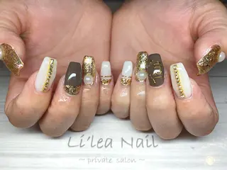 ネイル Li'leaNail AINAのネイルデザイン