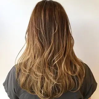 カラー ロング ブリーチ/ヘアケア/ 艶髪/イギチハルのヘアスタイル