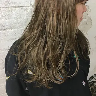 ロング カラー boutique misakiのヘアスタイル