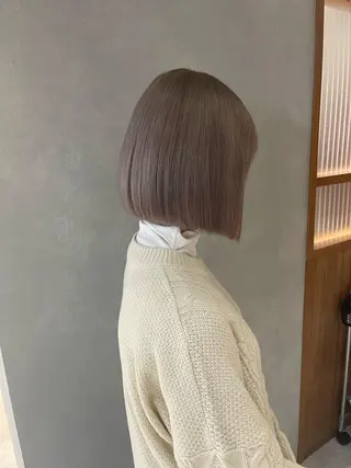 ショート カラー 店長 MANAMI /ブリーチ/骨格ボブのヘアスタイル