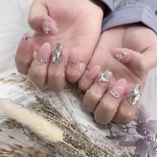 ネイル 🦋ネイルサロン ブラン🌈ゆりのネイルデザイン