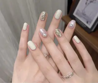 ショート FLORA NAIL SALON 黄兪榕のネイルデザイン