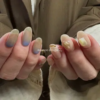 ネイル 佐藤 穂乃香のネイルデザイン