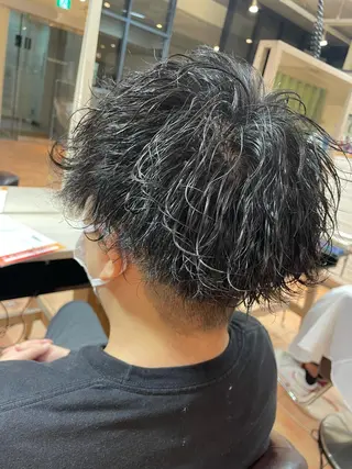 ミディアム パーマ メンズ 辻堂メンズ特化 YU-YAのヘアスタイル