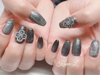 ネイル 芦辺 香奈のネイルデザイン