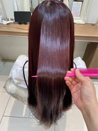 ロング カラー 川端 芽衣のヘアスタイル