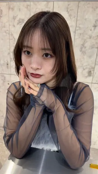 ミディアム カラー ヘアアレンジ ひより🩷韓国ヘアー _髪質改善カラーのヘアスタイル