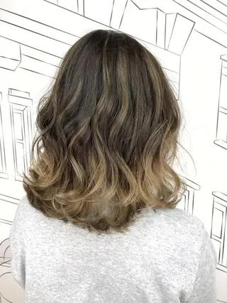 ミディアム カラー レイヤー⭐️カラー ⭐️平川雅史のヘアスタイル