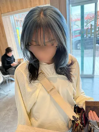 ロング カラー Bish Yanaのヘアスタイル