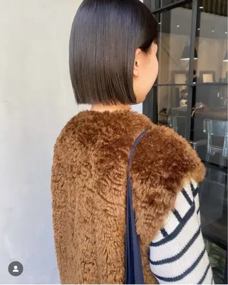 ショート the hinc所属・ami/大阪/暖色 /レイヤーカットのヘアスタイル