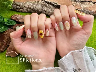 ネイル 北名古屋　ネイル SFictions.のネイルデザイン