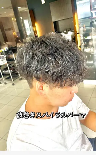 ショート パーマ メンズ パーマ特化美容師 🔥Yoshiyaのヘアスタイル
