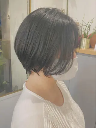 ショート ente im所属・上田 文香のヘアスタイル