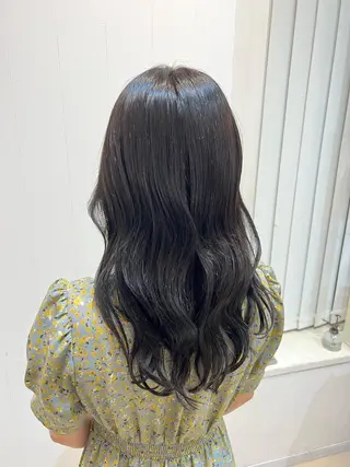 セミロング カラー レイヤー×韓国 🇰🇷鈴木啓太のヘアスタイル