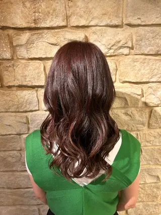 カラー Mei /オリーブ カラー/アレンジのヘアスタイル