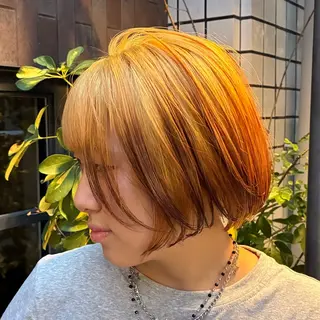 ショート ハイトーンカラー 特化型美容師TAKEのヘアスタイル