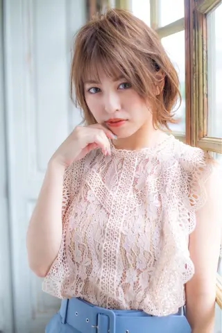 ミディアム 代表山口ひな 髪質改善のプロのヘアスタイル