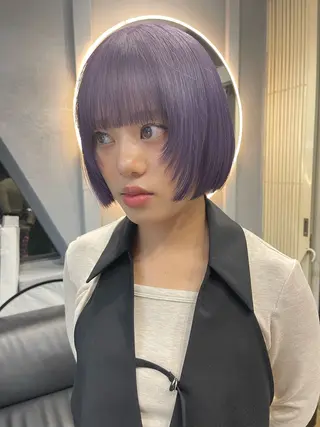 ショート カラー 宮崎　達也 ミルクティーベージュのヘアスタイル