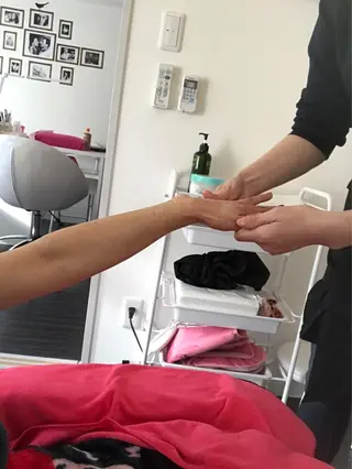 ネイル モナンジュ マツパ・眉毛専門のマツエク・マツパデザイン