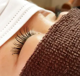 ネイル マツエク・マツパ プライベートサロン Be&【ビアンド】のマツエク・マツパデザイン