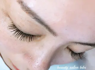 マツエク・マツパ 美容室 美美所属・髙坂 友香のエステ・リラクイメージ