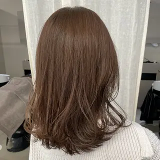 ミディアム カラー Grand Link （グランリンク）のヘアスタイル