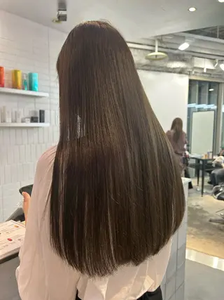 ロング カラー 🍋髪質改善× 透明感カラー ジュリのヘアスタイル