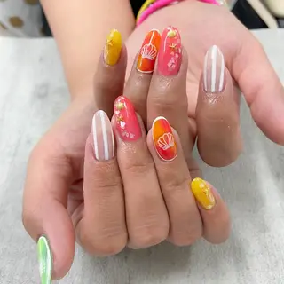 ネイル 黒沢 直子のネイルデザイン