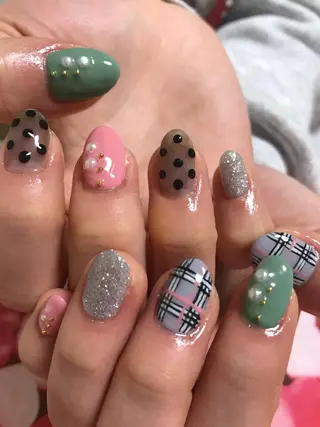 ネイル LOVEnail tomoのネイルデザイン
